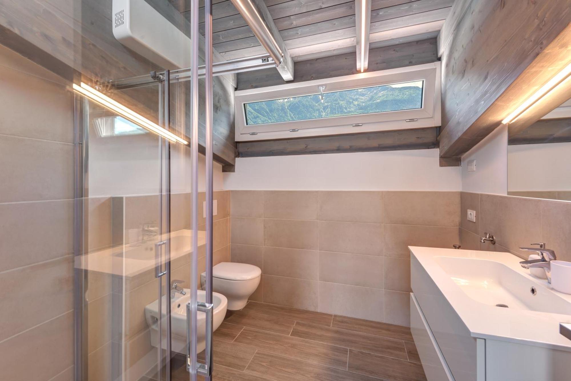 Villa Family With Pool And Amazing Panoramic Penthouse Colico Exterior foto